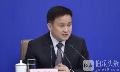 潘功胜：中国将持续打击虚拟货币经营与炒作